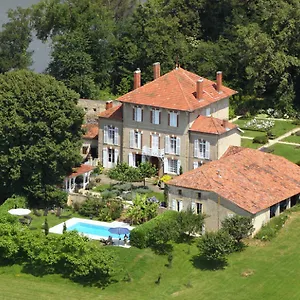 https://chateau-de-lahitte.midi-pyreneeshotels.com